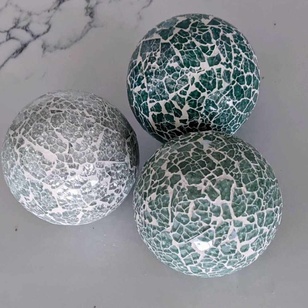 5 Decorative Orbs set, 4 Inch Decorative Balls Glass Mosaic Sphere Balls - Picture 3 of 7
